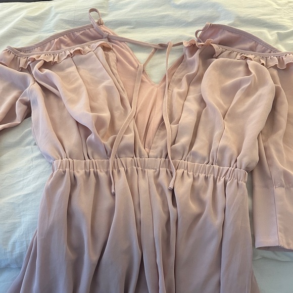 In The Style Pink Off-Shoulder Romper - Picture 6 of 6